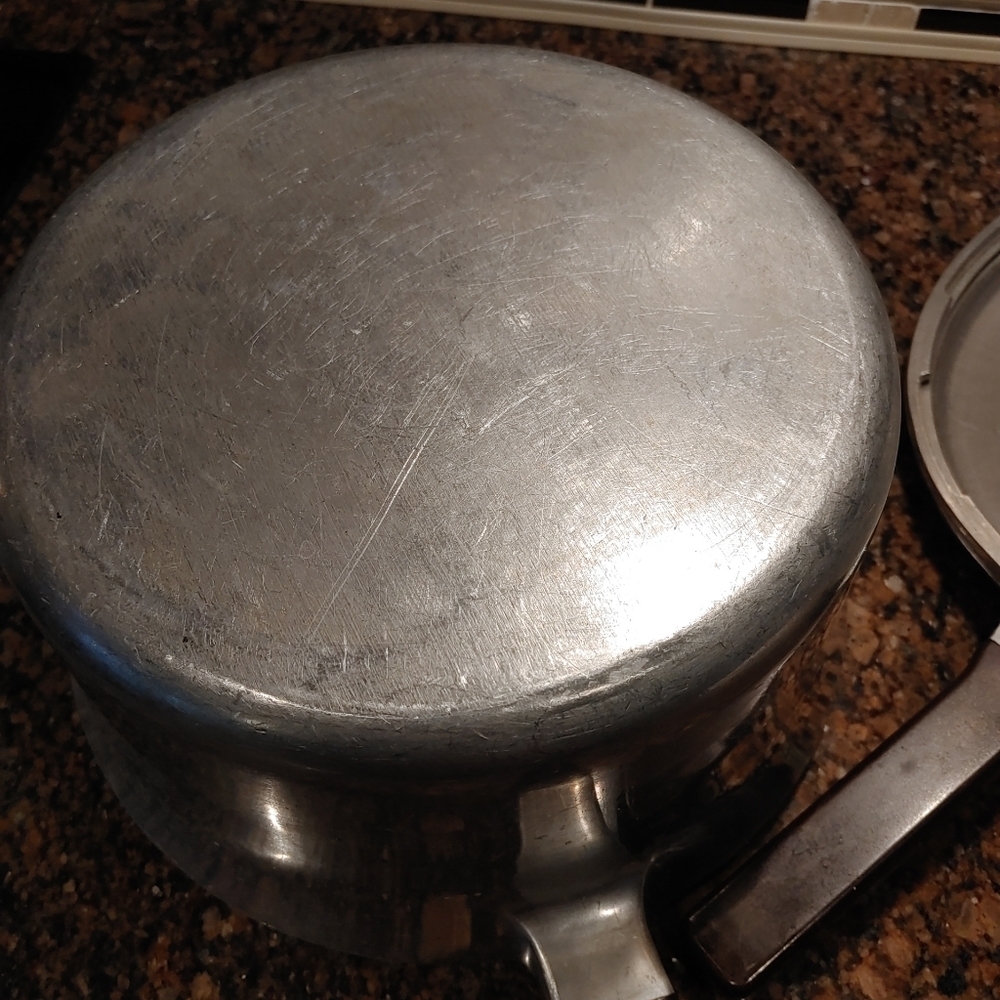 Presto pressure‎ cooker 5 qt model 406 - Picture 6 of 6